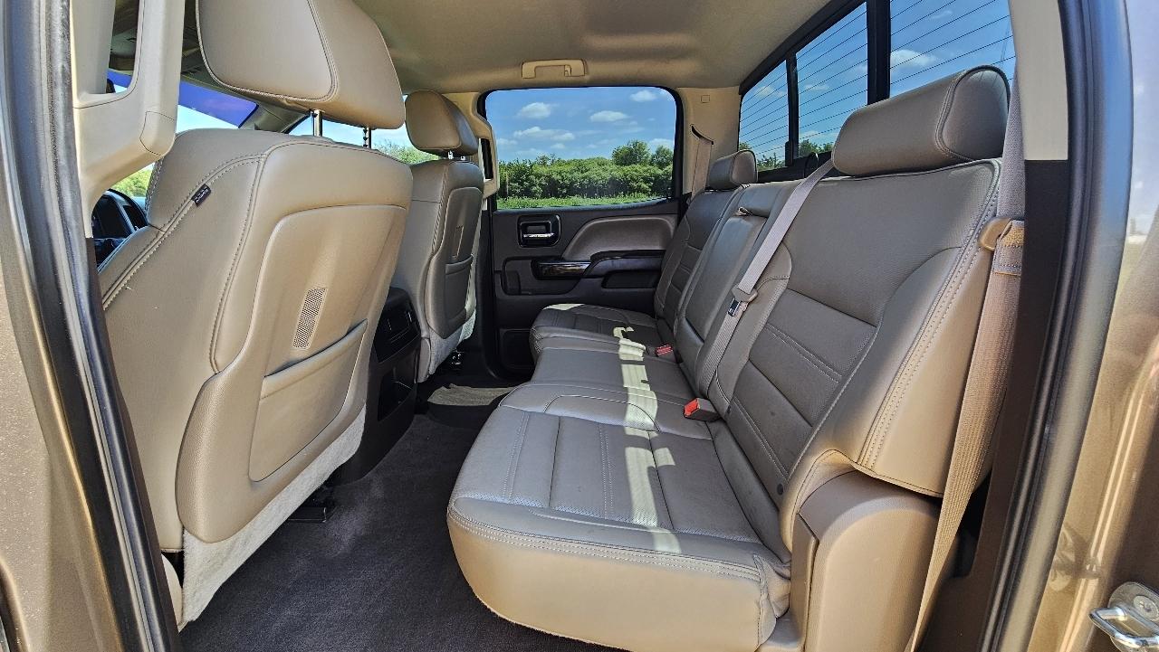 GMC Sierra 2500HD available WiFi 4WD Crew Cab 153.7" Denali 2015