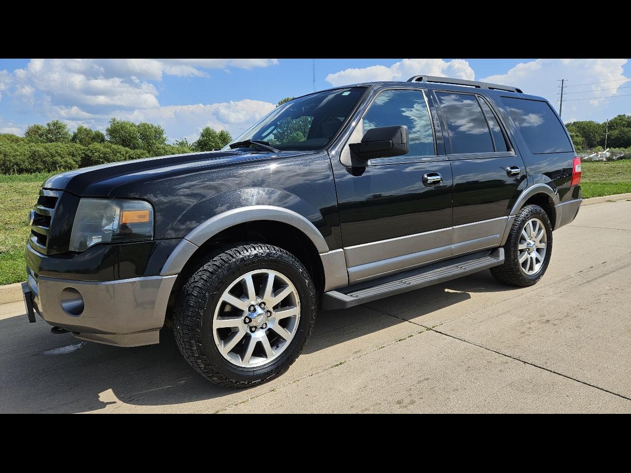 Ford Expedition 4WD 4dr King Ranch 2011