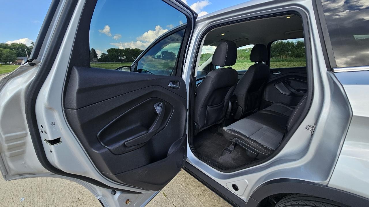 Ford Escape FWD 4dr SE 2014