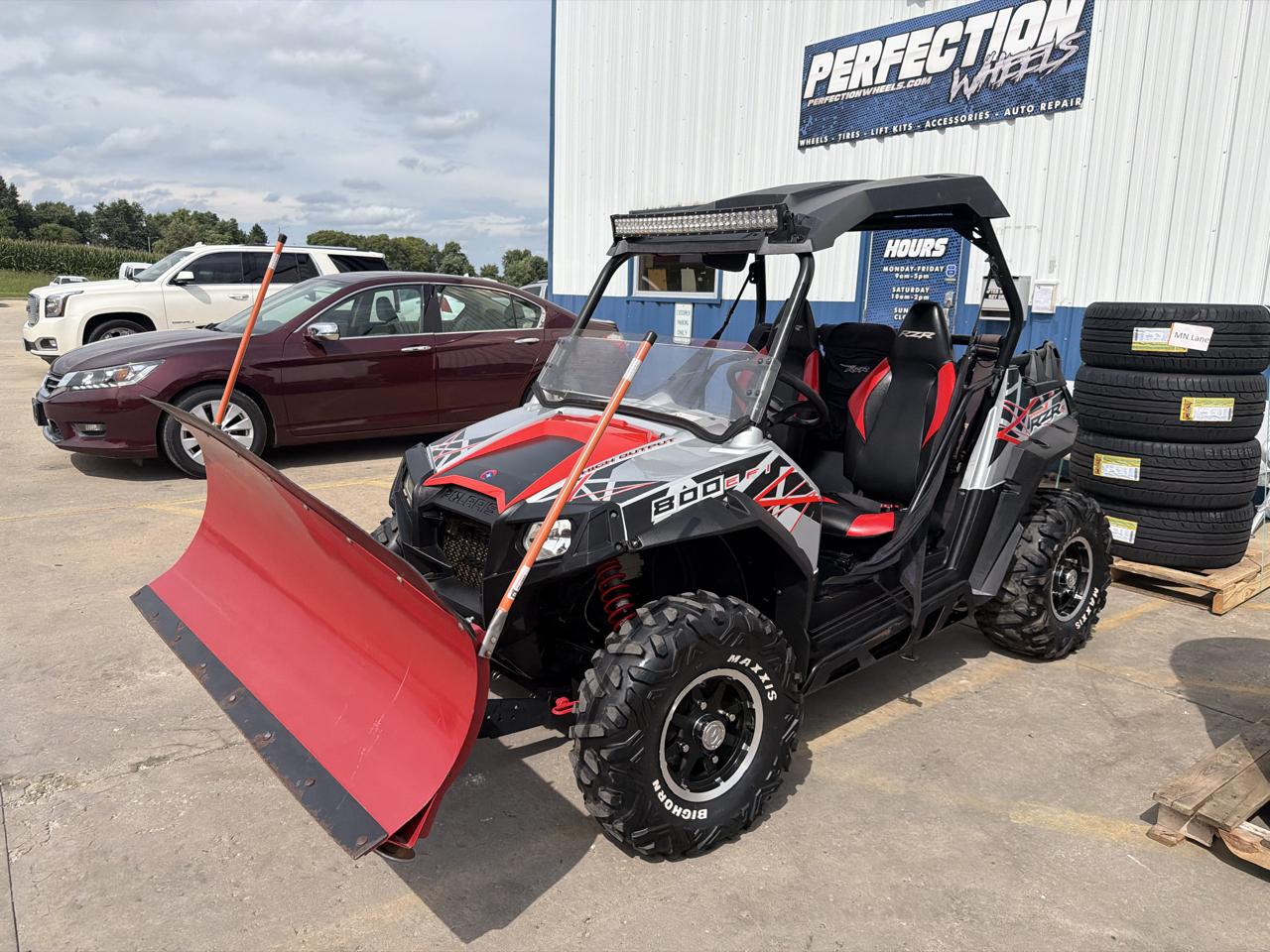 Polaris RZR 800 S  2012