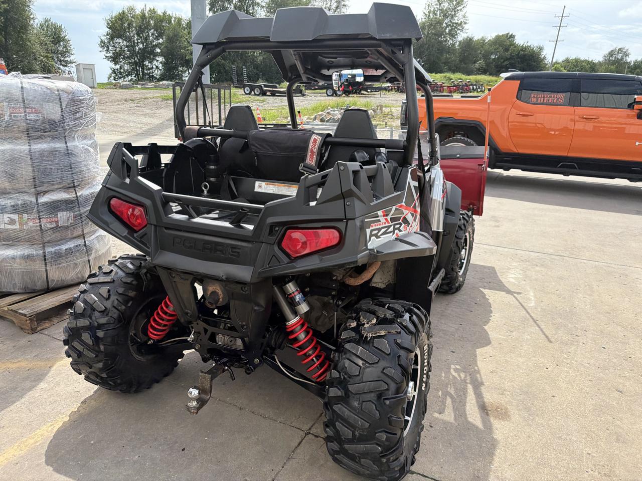 Polaris RZR 800 S  2012