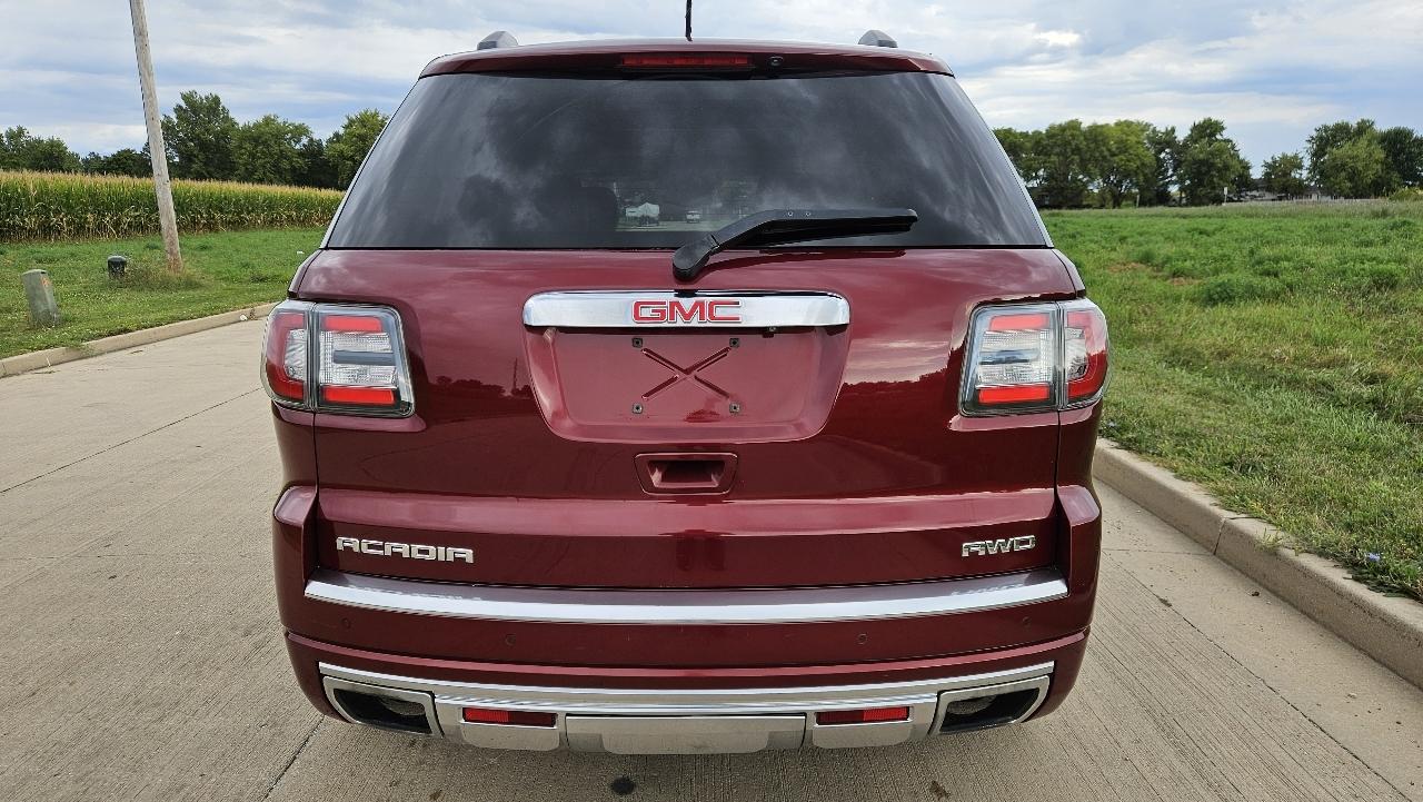 GMC Acadia AWD 4dr Denali 2015