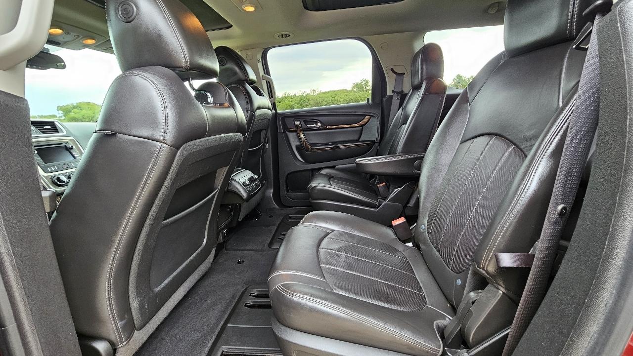 GMC Acadia AWD 4dr Denali 2015