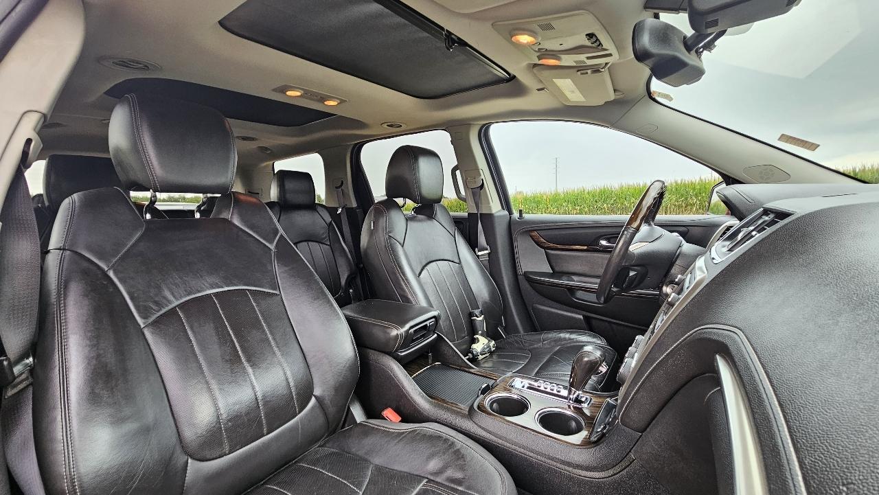 GMC Acadia AWD 4dr Denali 2015
