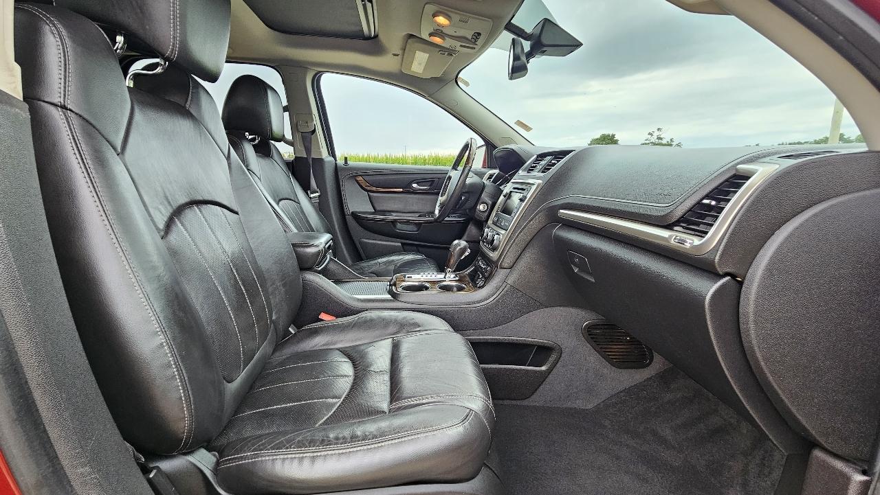 GMC Acadia AWD 4dr Denali 2015