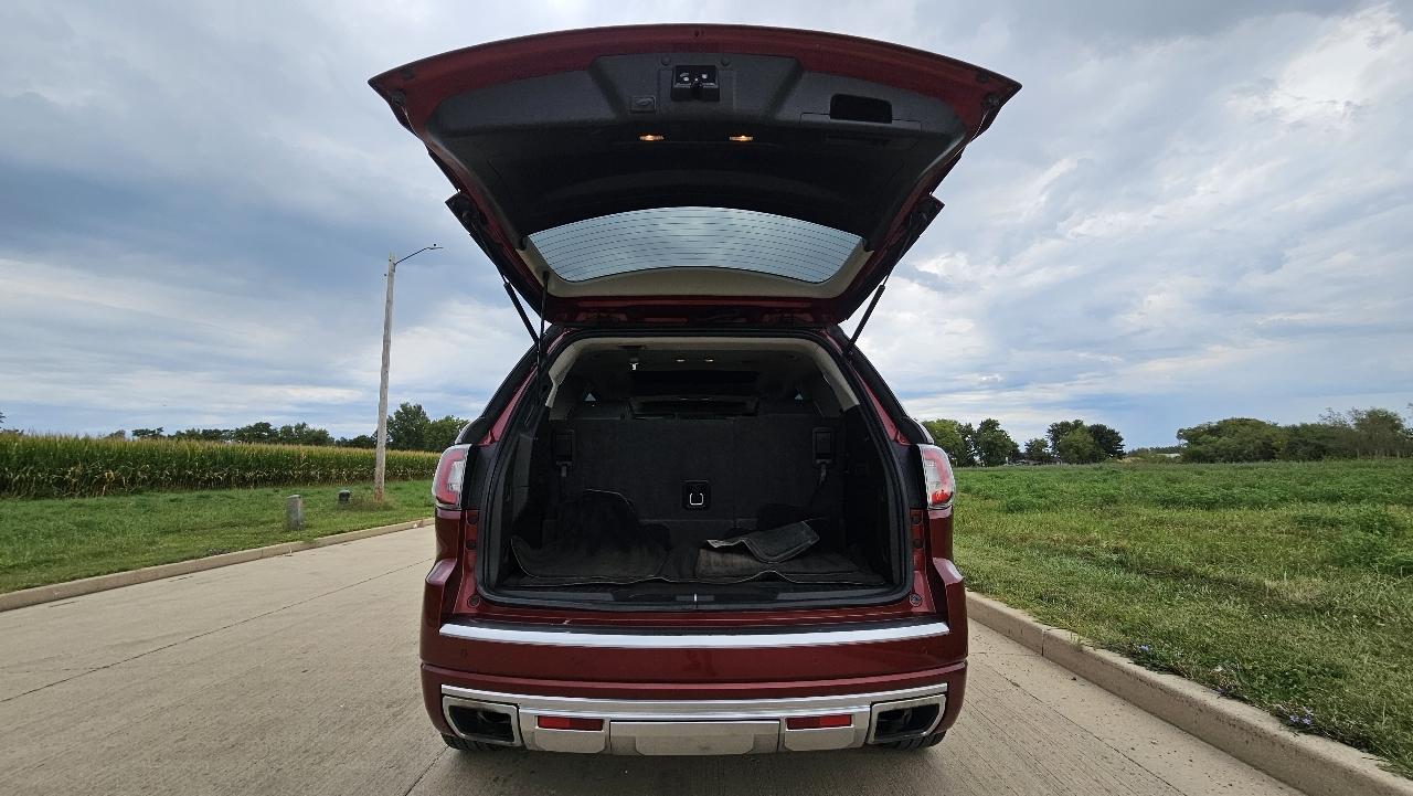 GMC Acadia AWD 4dr Denali 2015