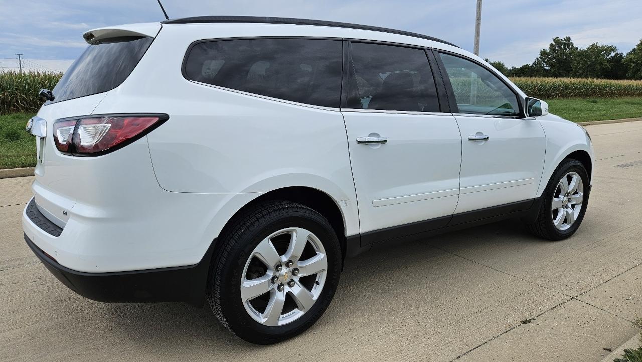 Chevrolet Traverse FWD 4dr LT w/1LT 2017