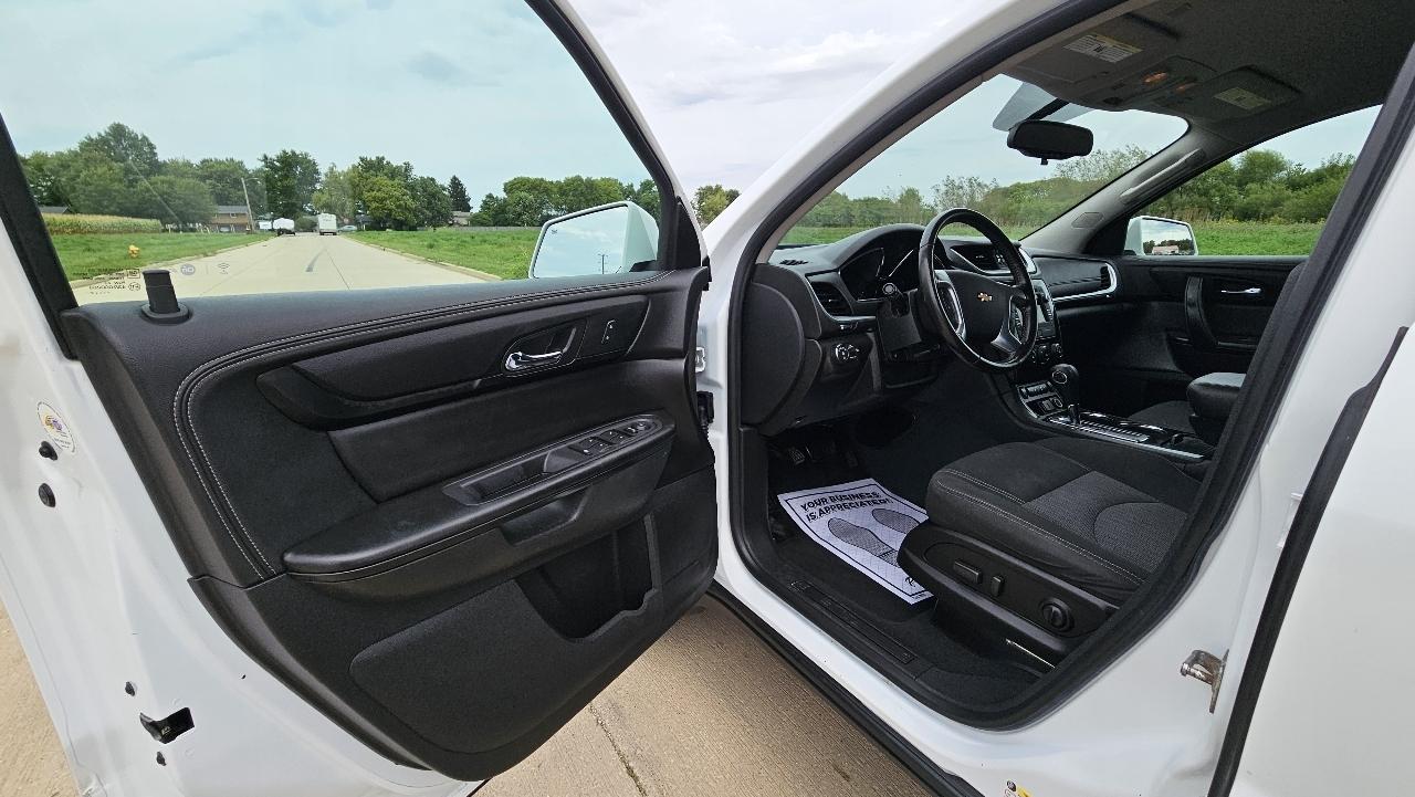Chevrolet Traverse FWD 4dr LT w/1LT 2017