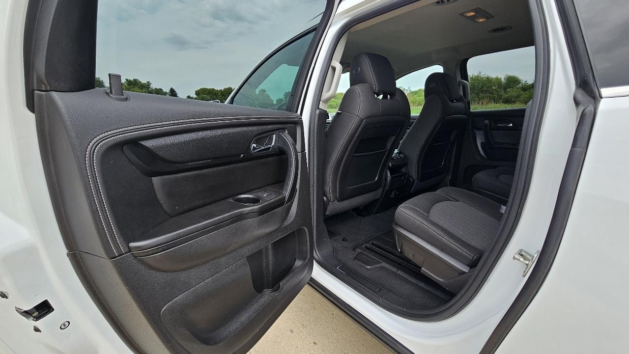Chevrolet Traverse FWD 4dr LT w/1LT 2017