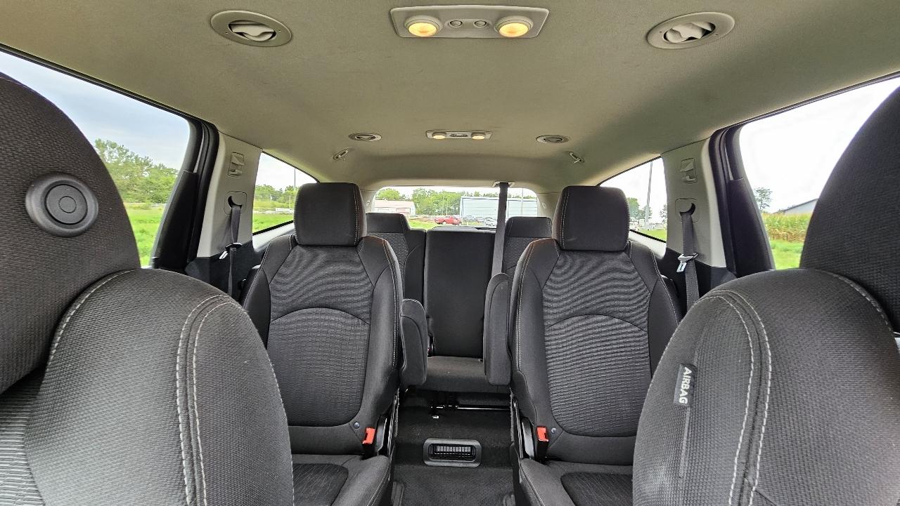 Chevrolet Traverse FWD 4dr LT w/1LT 2017