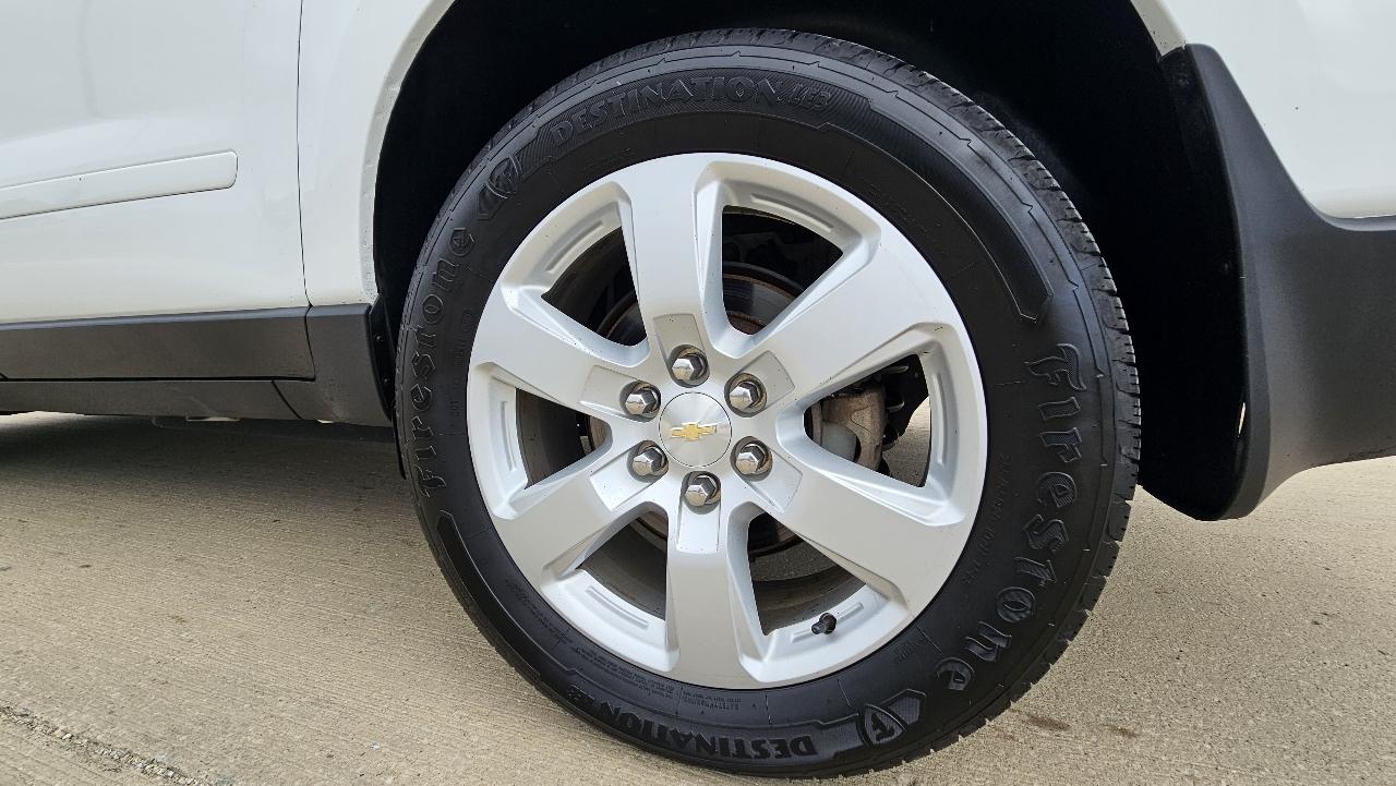 Chevrolet Traverse FWD 4dr LT w/1LT 2017