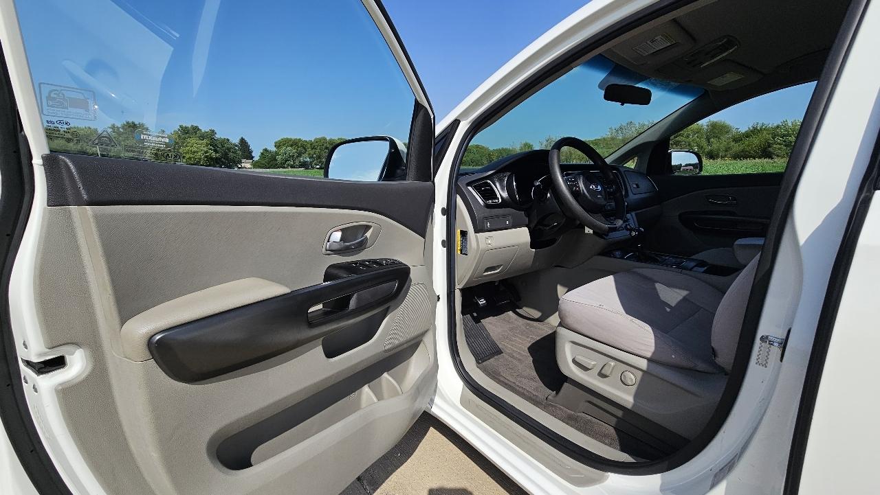 Kia Sedona 4dr Wgn LX 2016