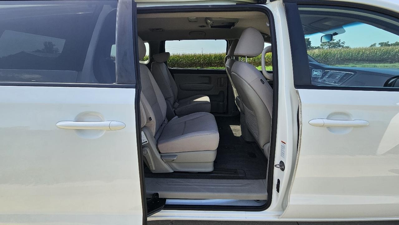 Kia Sedona 4dr Wgn LX 2016