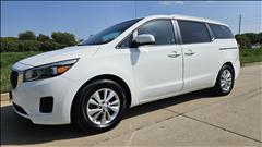 2016 Kia Sedona 
