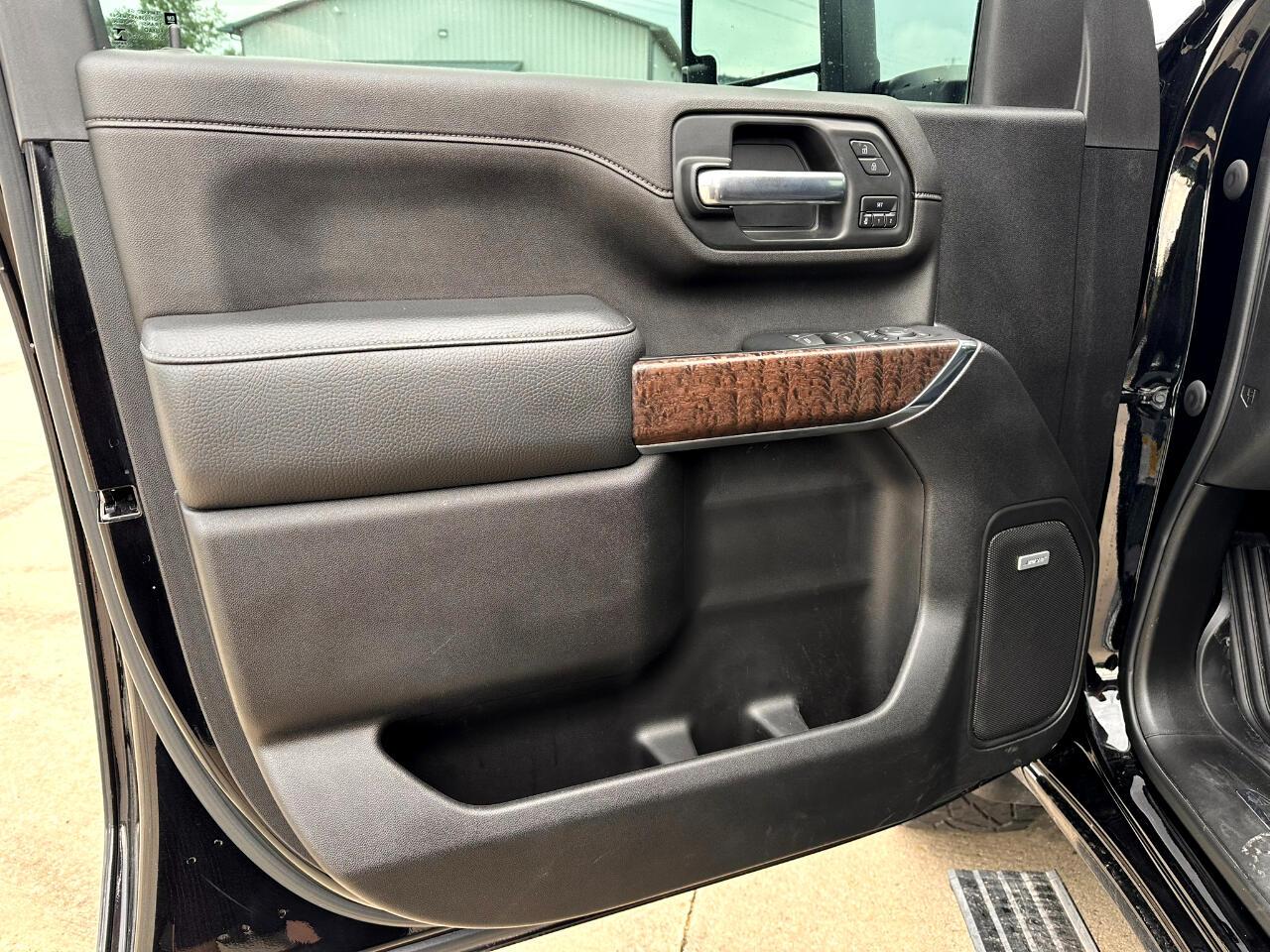 GMC Sierra 2500HD 4WD Crew Cab 159" Denali 2023