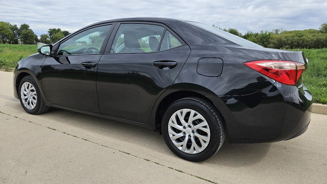 Toyota Corolla XLE CVT (Natl) 2018