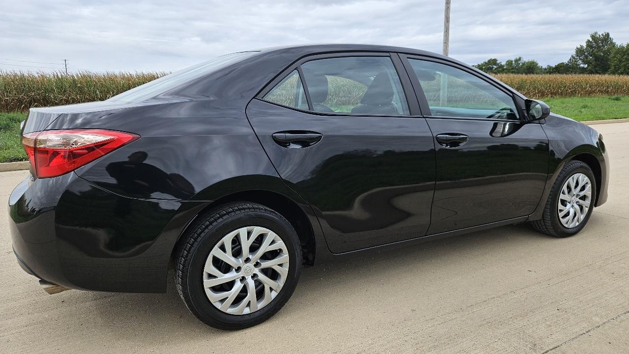 Toyota Corolla XLE CVT (Natl) 2018