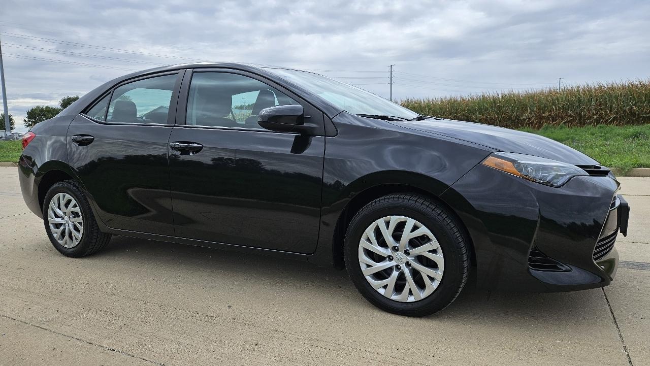 Toyota Corolla XLE CVT (Natl) 2018