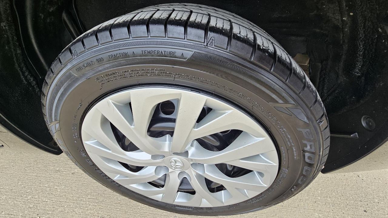 Toyota Corolla XLE CVT (Natl) 2018