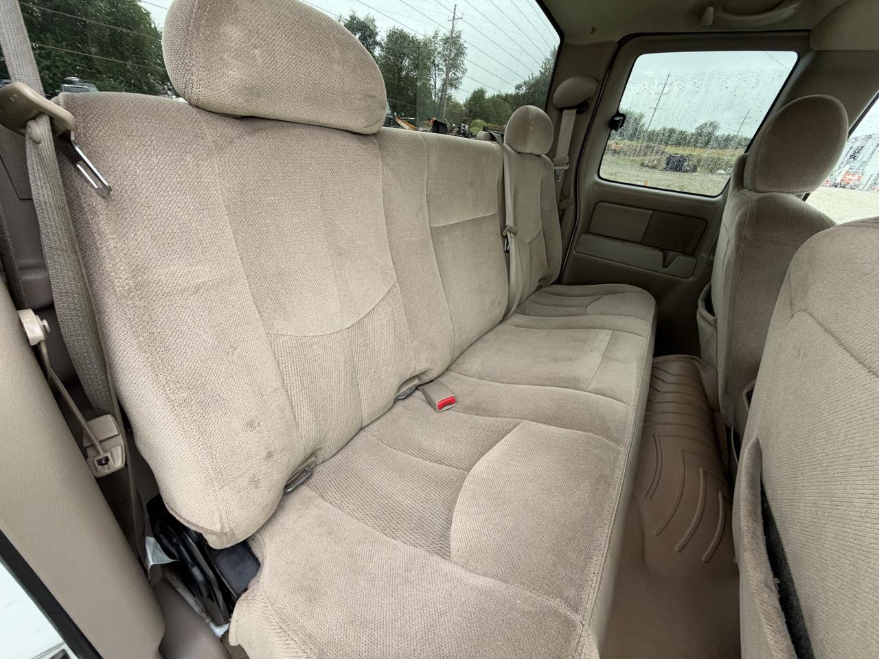 GMC Sierra 2500HD Ext Cab 157.5" WB 2WD SLE2 2006