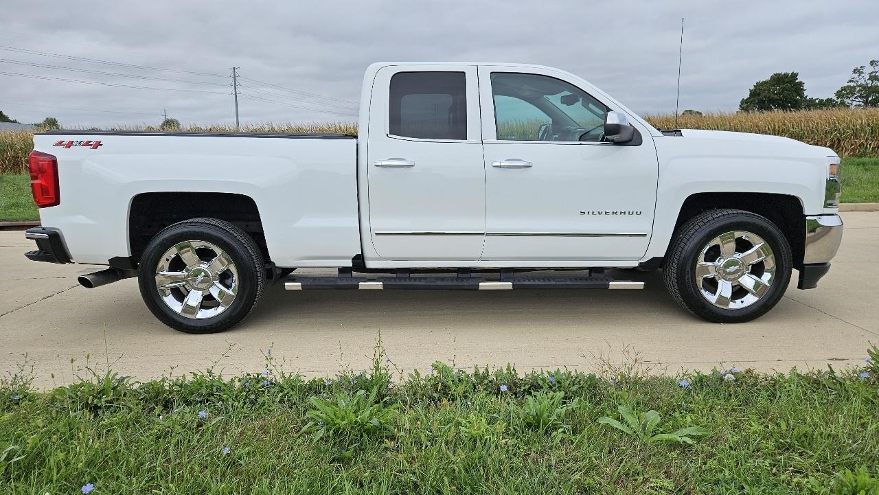 Chevrolet Silverado 1500 4WD Double Cab 143.5" LTZ w/1LZ 2018