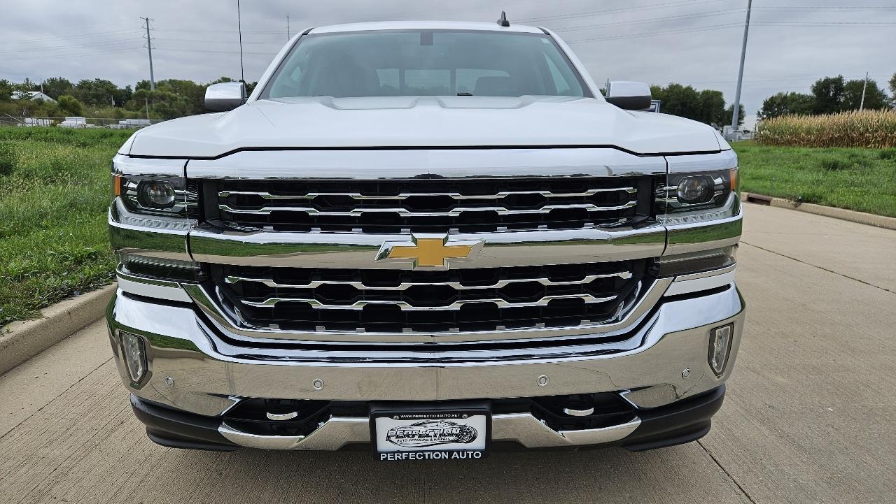 Chevrolet Silverado 1500 4WD Double Cab 143.5" LTZ w/1LZ 2018