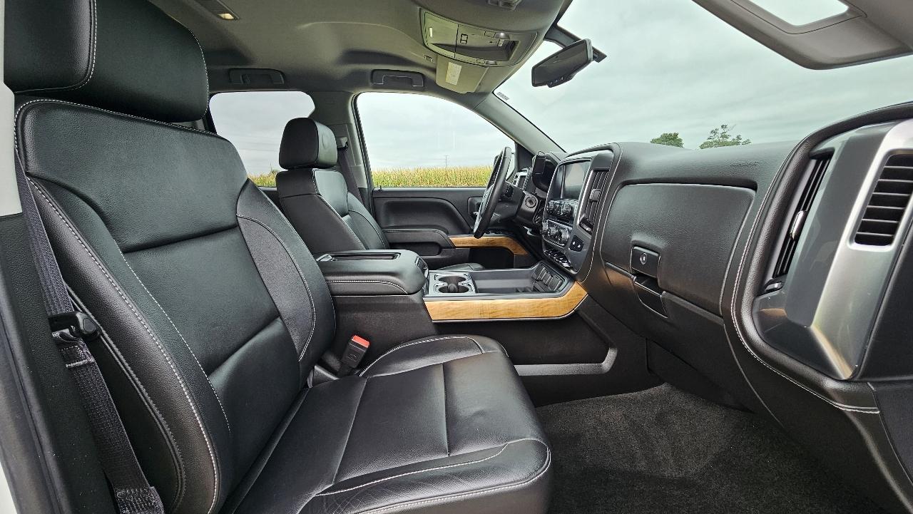 Chevrolet Silverado 1500 4WD Double Cab 143.5" LTZ w/1LZ 2018