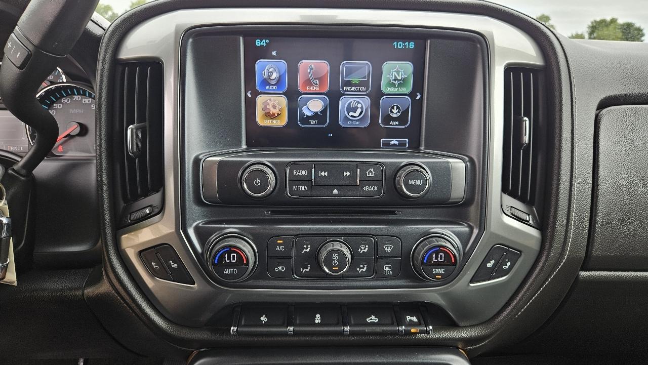 Chevrolet Silverado 1500 4WD Double Cab 143.5" LTZ w/1LZ 2018