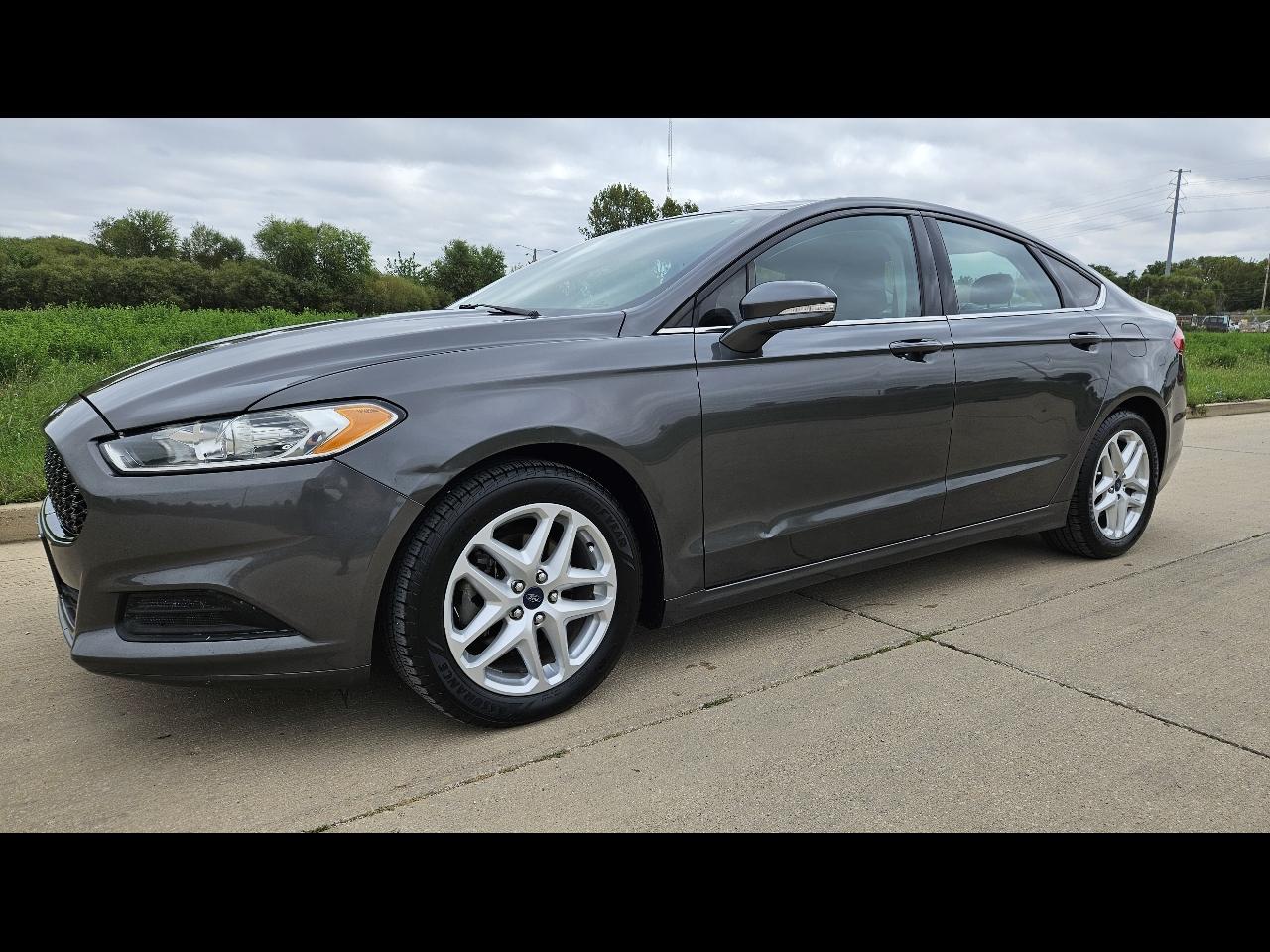 Ford Fusion 4dr Sdn SE FWD 2015