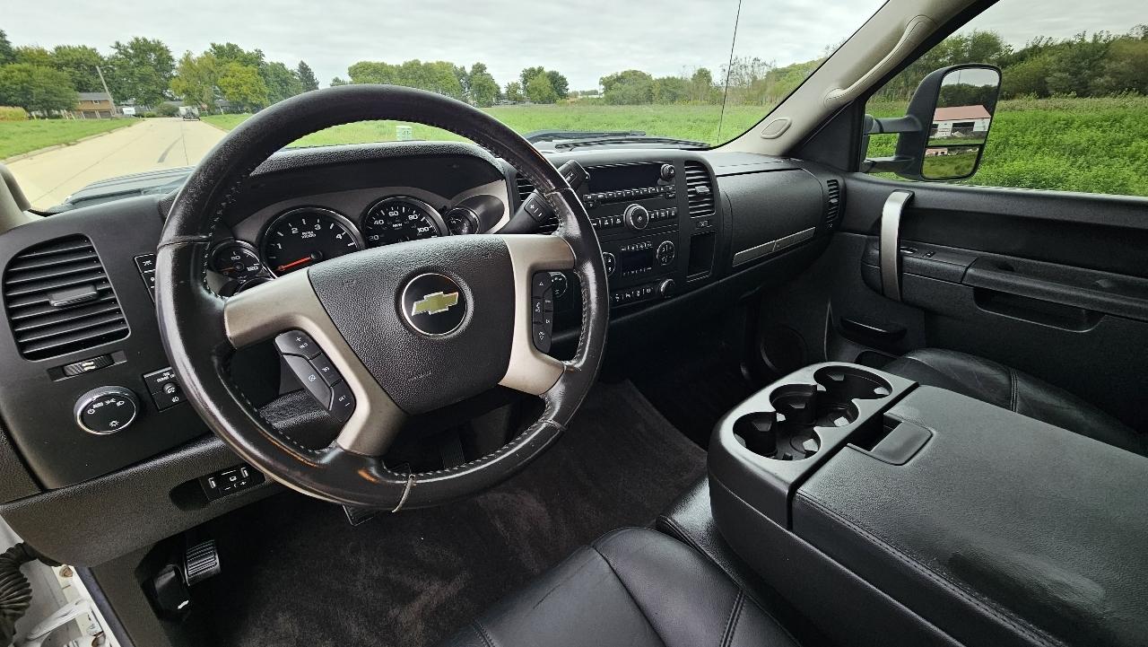 Chevrolet Silverado 2500HD 4WD Crew Cab 153.7" LT 2014