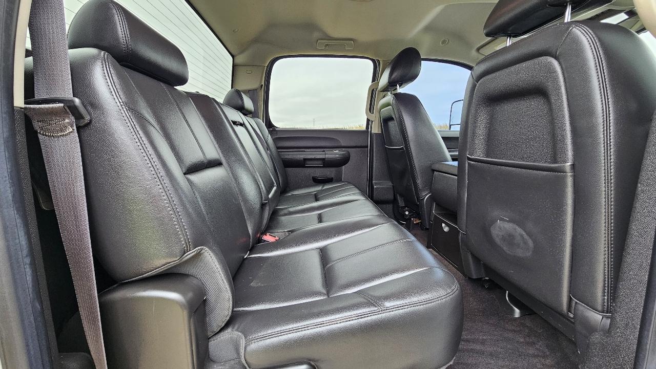 Chevrolet Silverado 2500HD 4WD Crew Cab 153.7" LT 2014