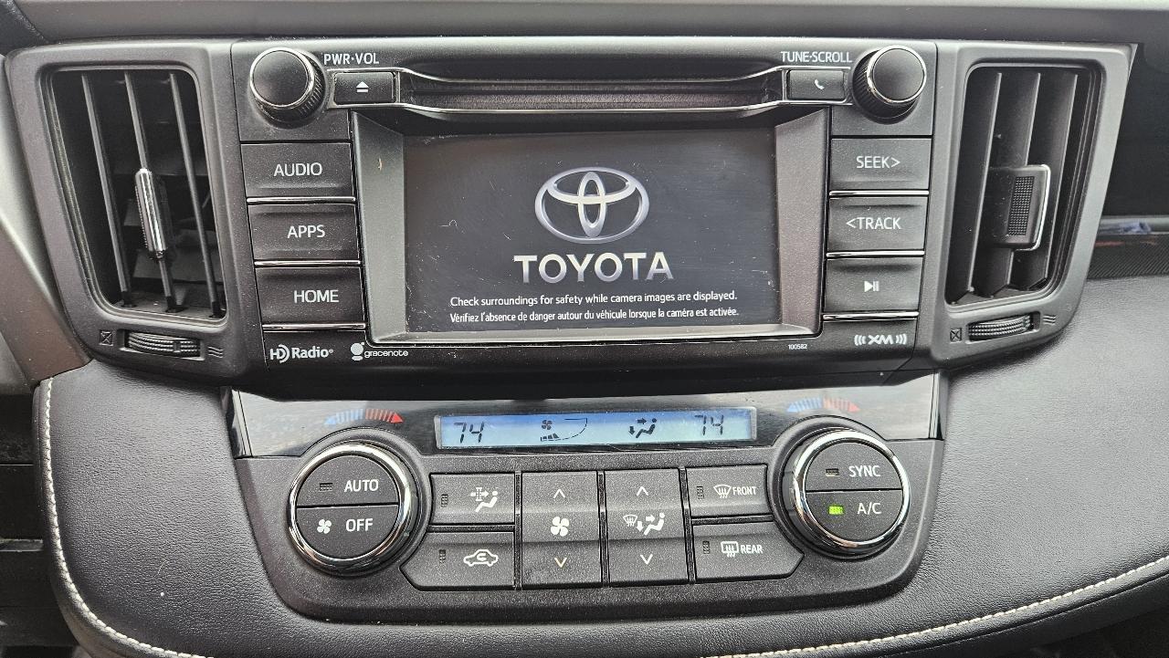 Toyota RAV4 AWD 4dr XLE (Natl) 2016
