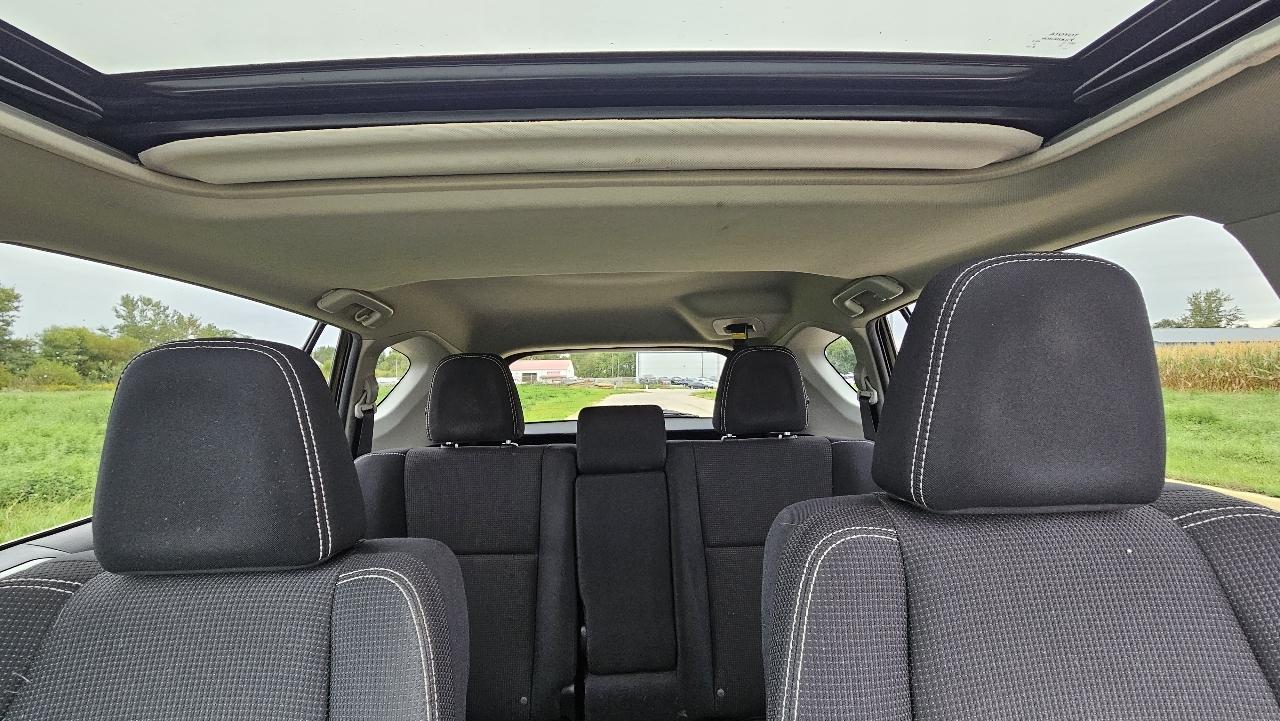 Toyota RAV4 AWD 4dr XLE (Natl) 2016