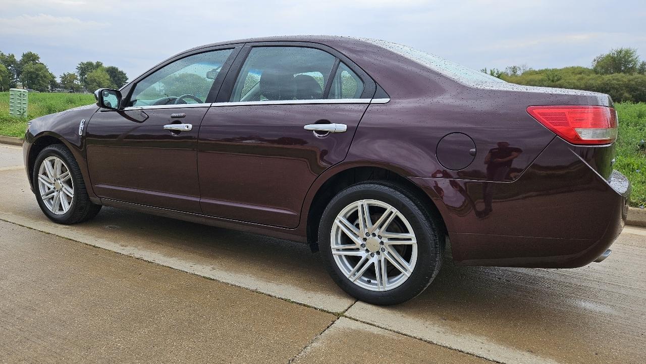 Lincoln MKZ 4dr Sdn FWD 2012