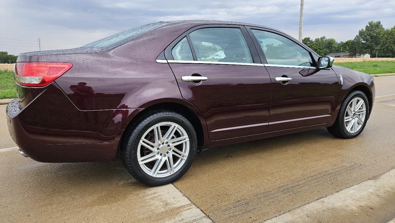 Lincoln MKZ 4dr Sdn FWD 2012