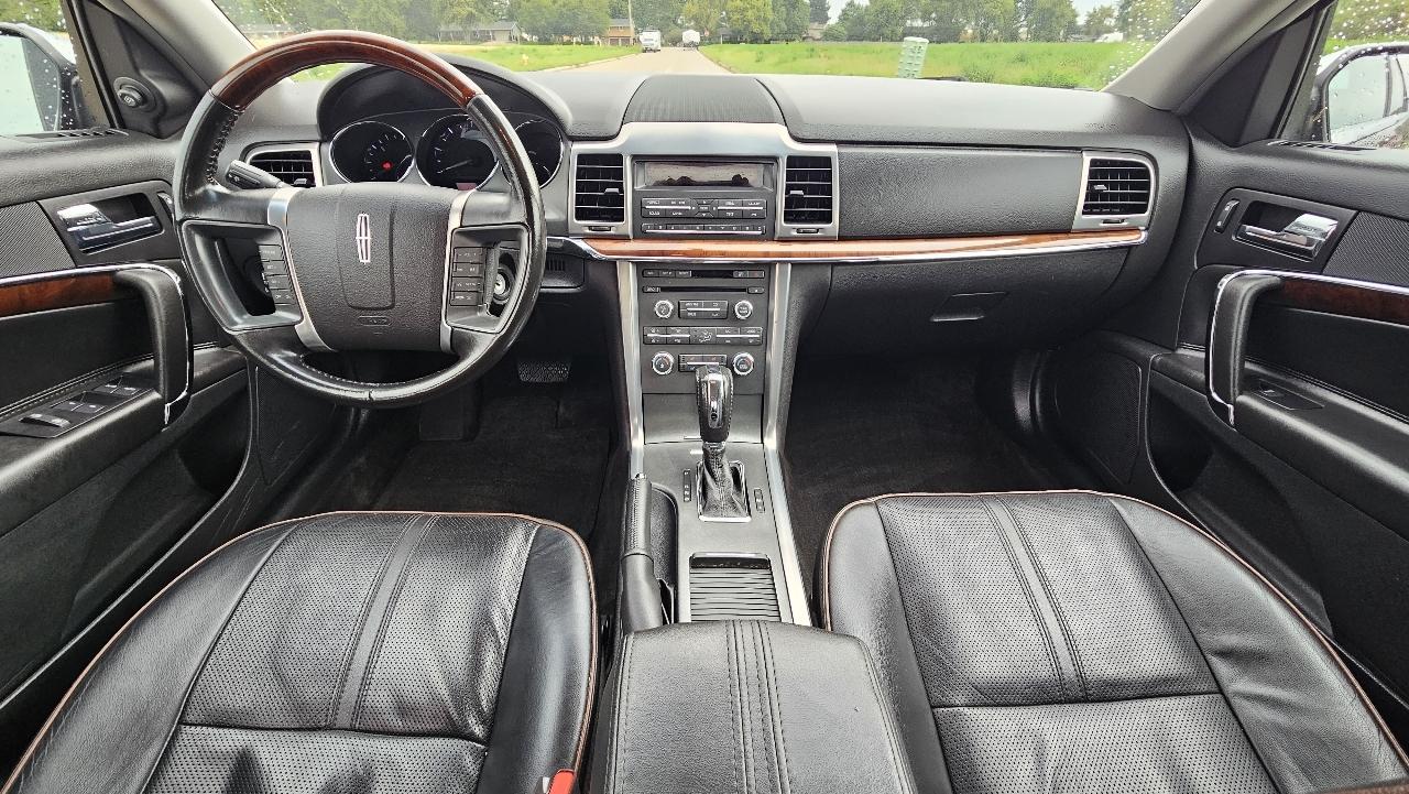 Lincoln MKZ 4dr Sdn FWD 2012