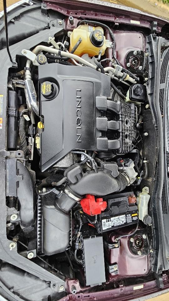 Lincoln MKZ 4dr Sdn FWD 2012
