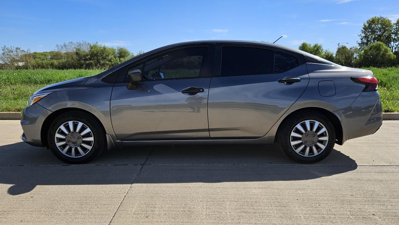 Nissan Versa S Manual 2020