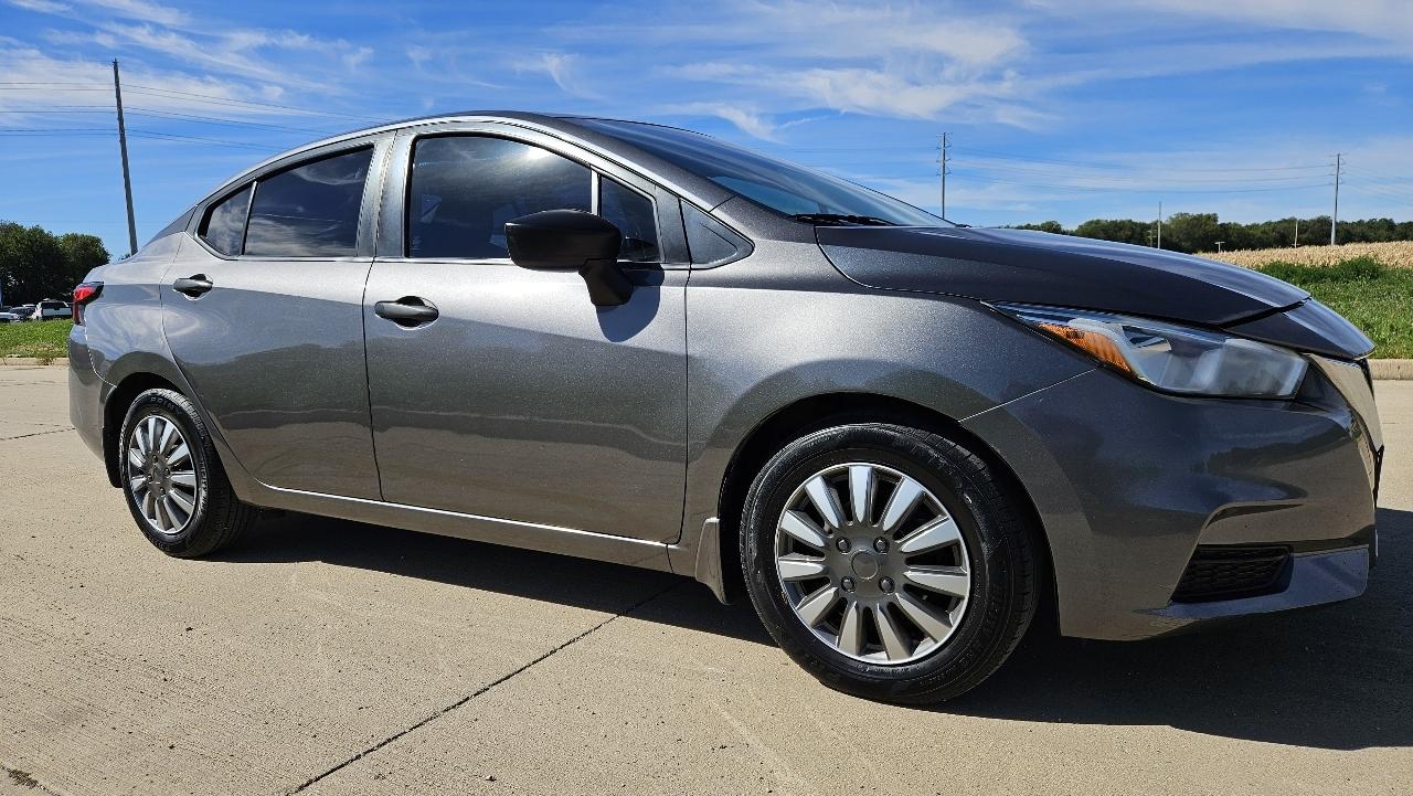 Nissan Versa S Manual 2020