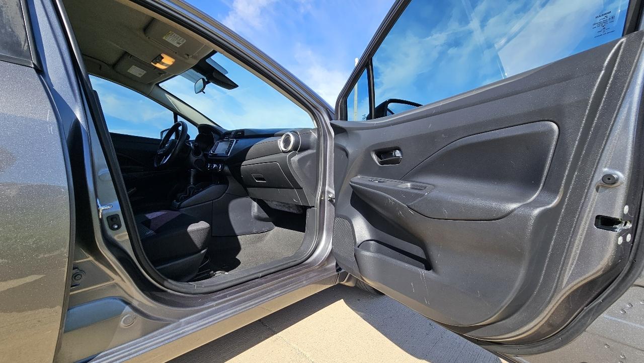 Nissan Versa S Manual 2020