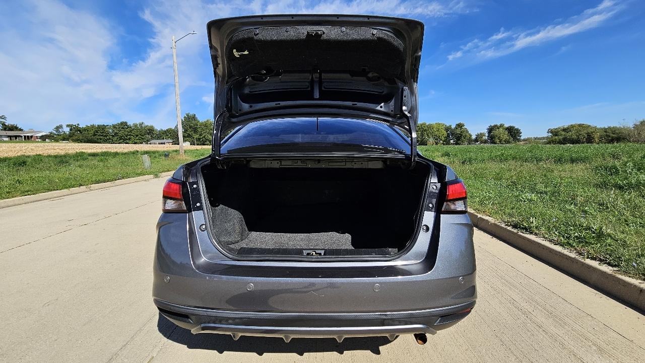 Nissan Versa S Manual 2020