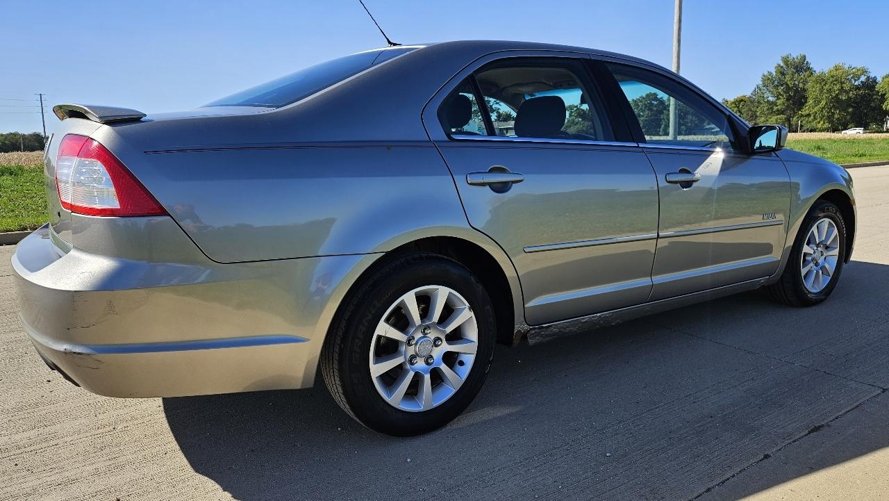 Mercury Milan 4dr Sdn I4 FWD 2008