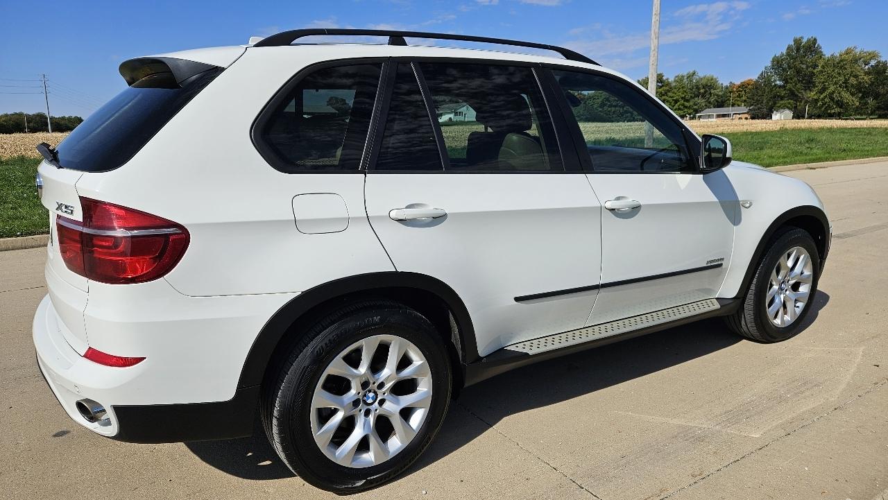 BMW X5 AWD 4dr 35i 2011