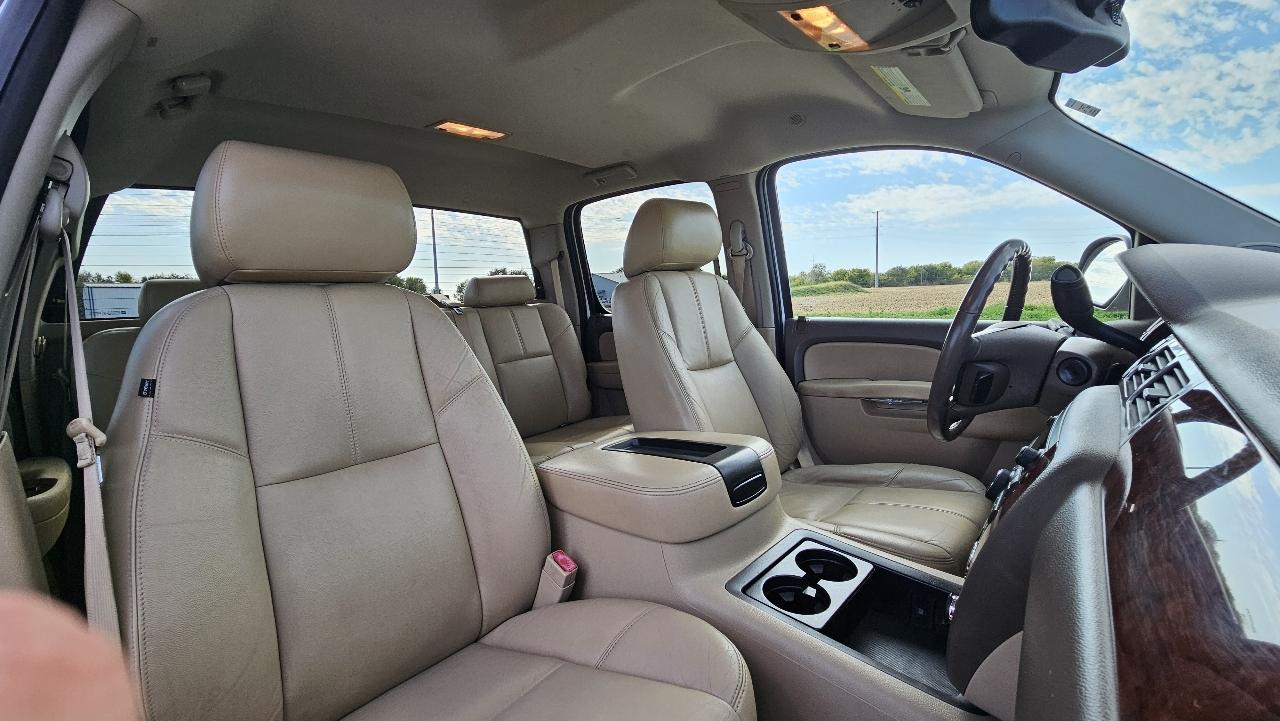 Chevrolet Silverado 1500 4WD Crew Cab 143.5" LTZ 2013