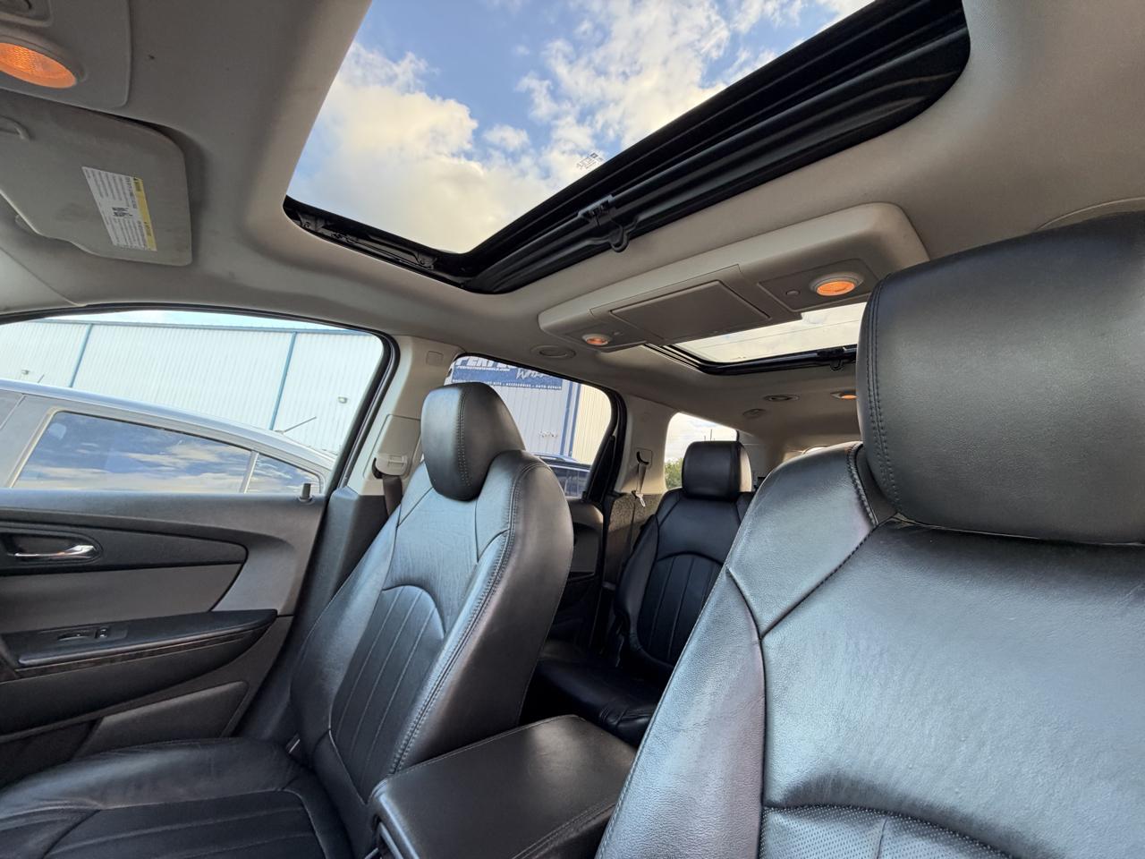 GMC Acadia AWD 4dr Denali 2011