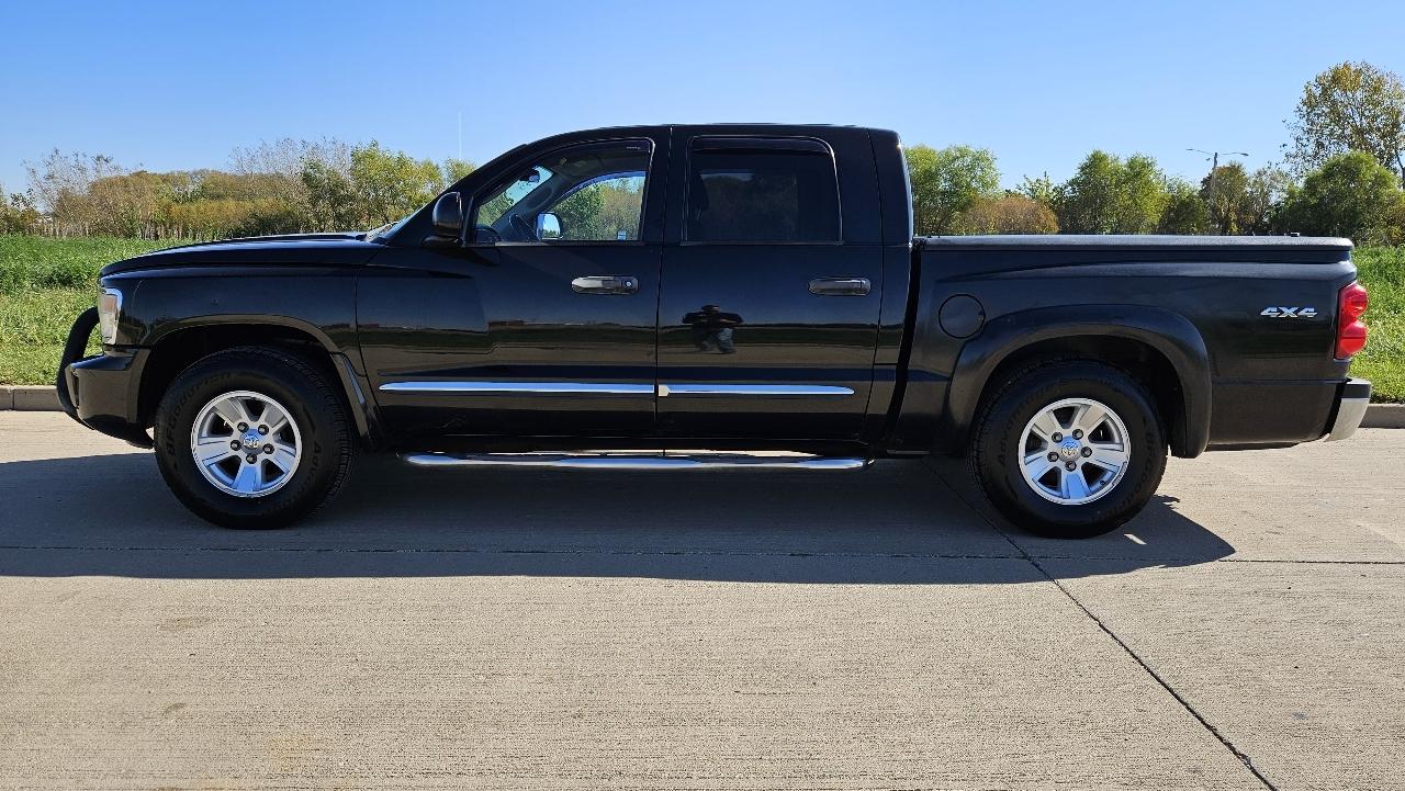 Dodge Dakota 4WD Crew Cab Laramie 2008