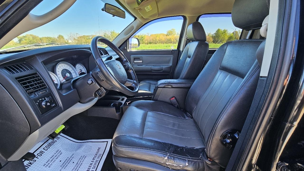 Dodge Dakota 4WD Crew Cab Laramie 2008