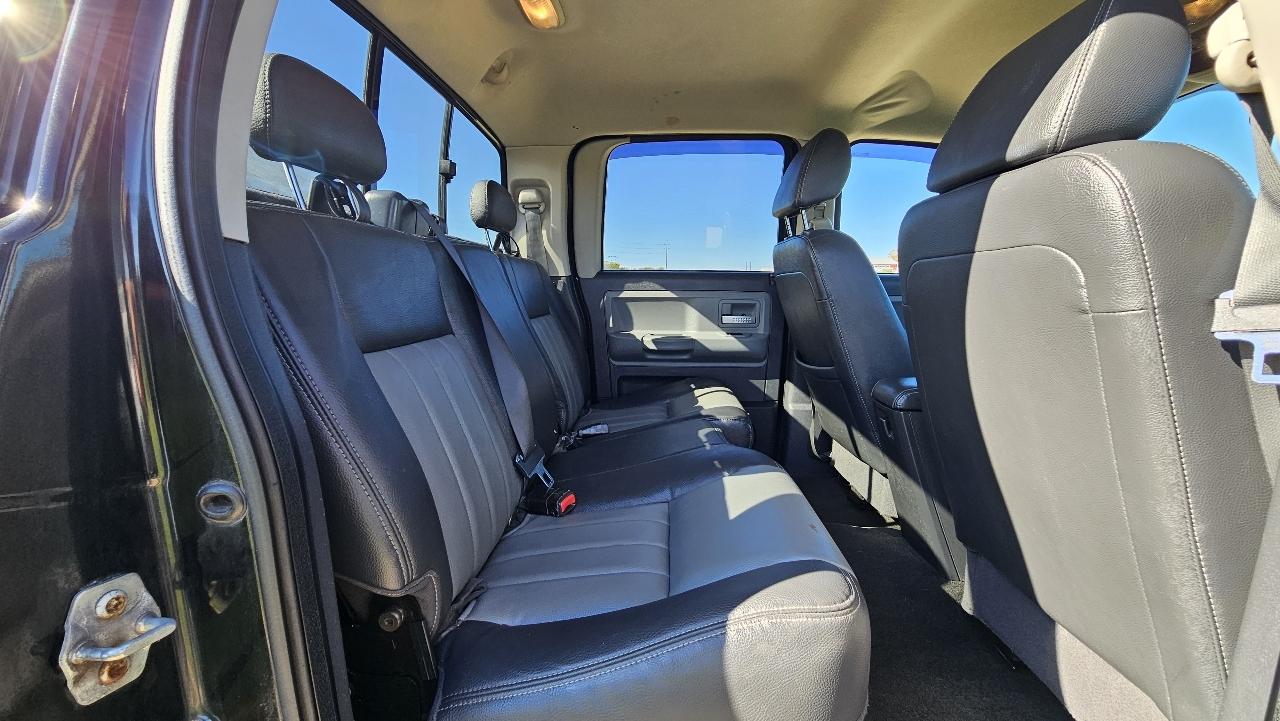Dodge Dakota 4WD Crew Cab Laramie 2008