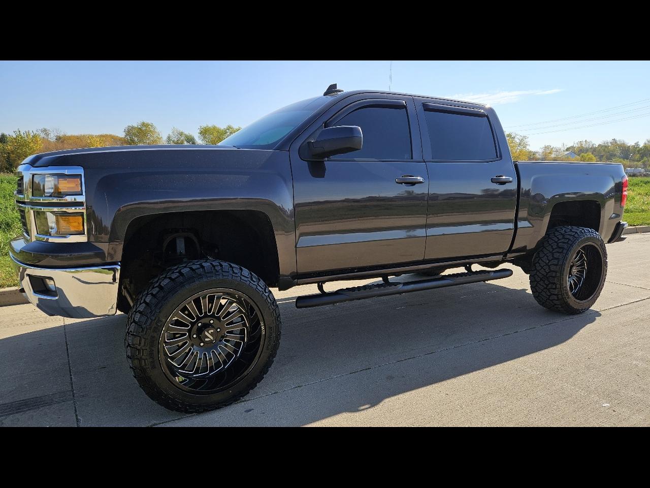 Chevrolet Silverado 1500 4WD Crew Cab 143.5" LT w/2LT 2015