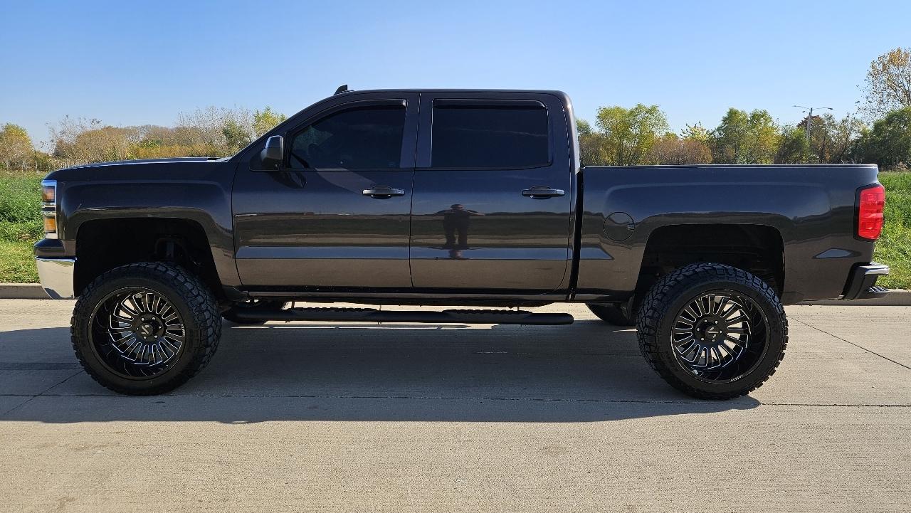 Chevrolet Silverado 1500 4WD Crew Cab 143.5" LT w/2LT 2015
